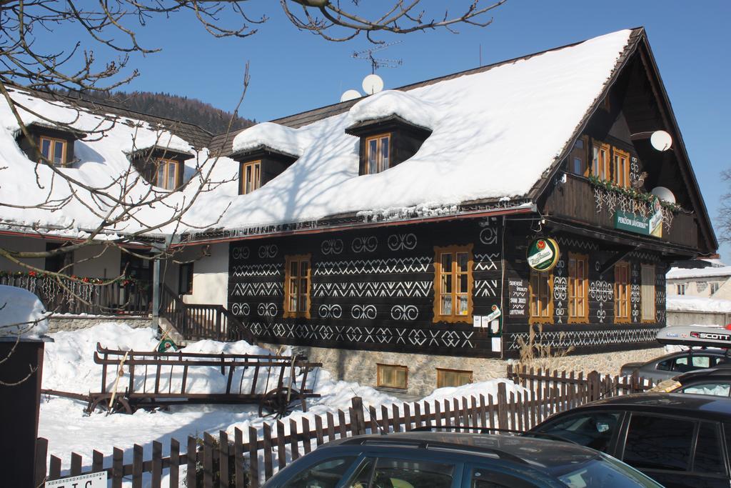 Penzion Javorina Čičmany Exterior foto